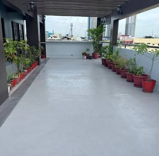My Heart Of San Juan Near Greenhills, Ortigas With Roof Garden 아파트 *