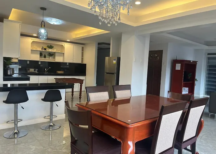 My Heart Of San Juan Near Greenhills, Ortigas With Roof Garden 아파트