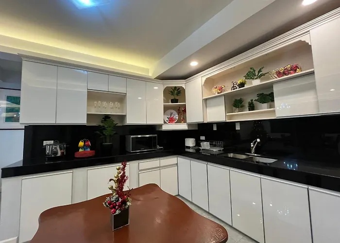 My Heart Of San Juan Near Greenhills, Ortigas With Roof Garden 아파트