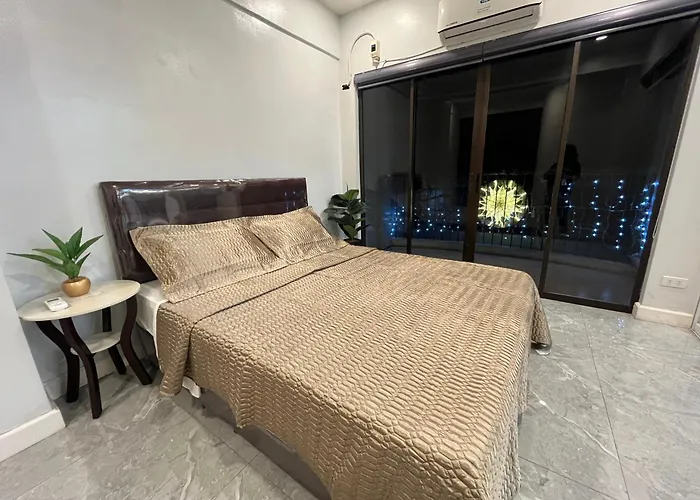 아파트 My Heart Of San Juan Near Greenhills, Ortigas With Roof Garden *